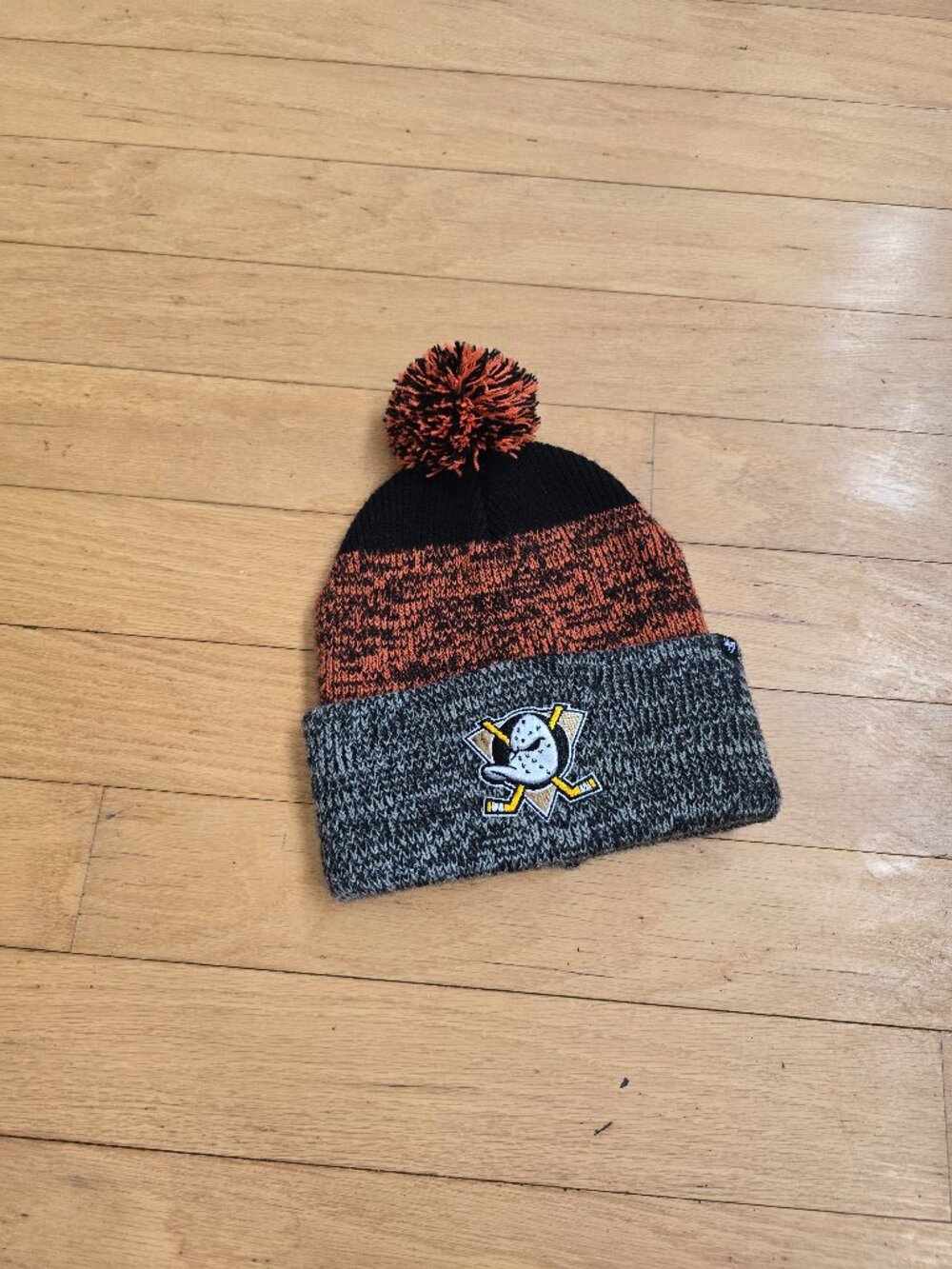 '47 | Mighty Ducks NHL hockey orange knit pom-pom beanie
